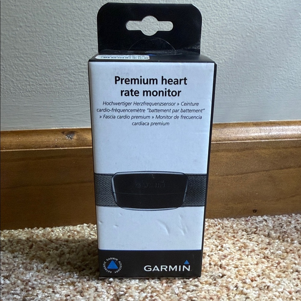 Garmin Premium Heart Rate Monitor - Black and White Packaging